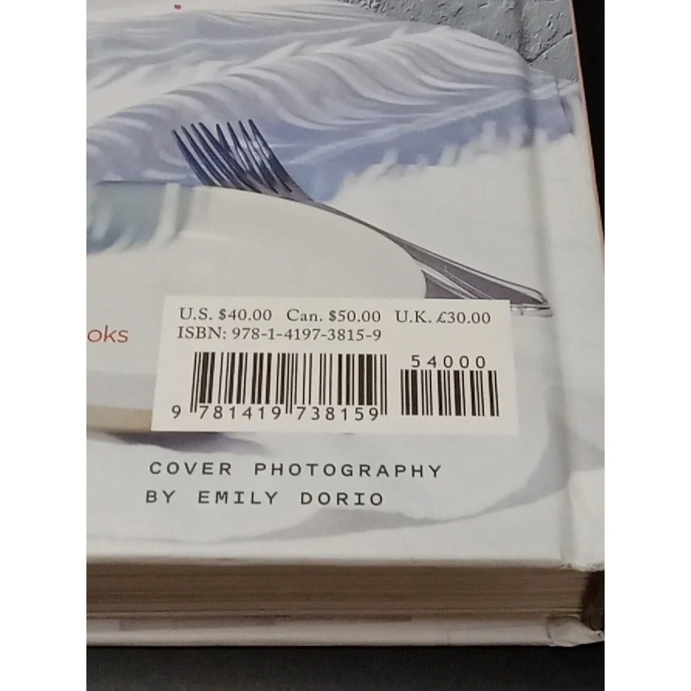 The Saltwater Table: Recipes from the Coastal South by Whitney Otawka Hardcover